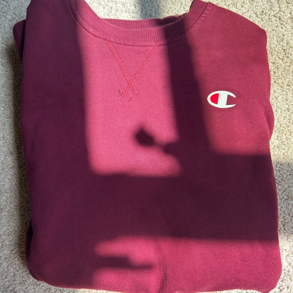 Champion crew crewneck red burgundy